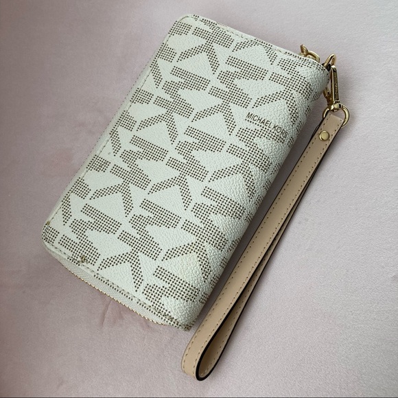 Michael Kors Classic Beige Print Wristlet - Picture 3 of 5